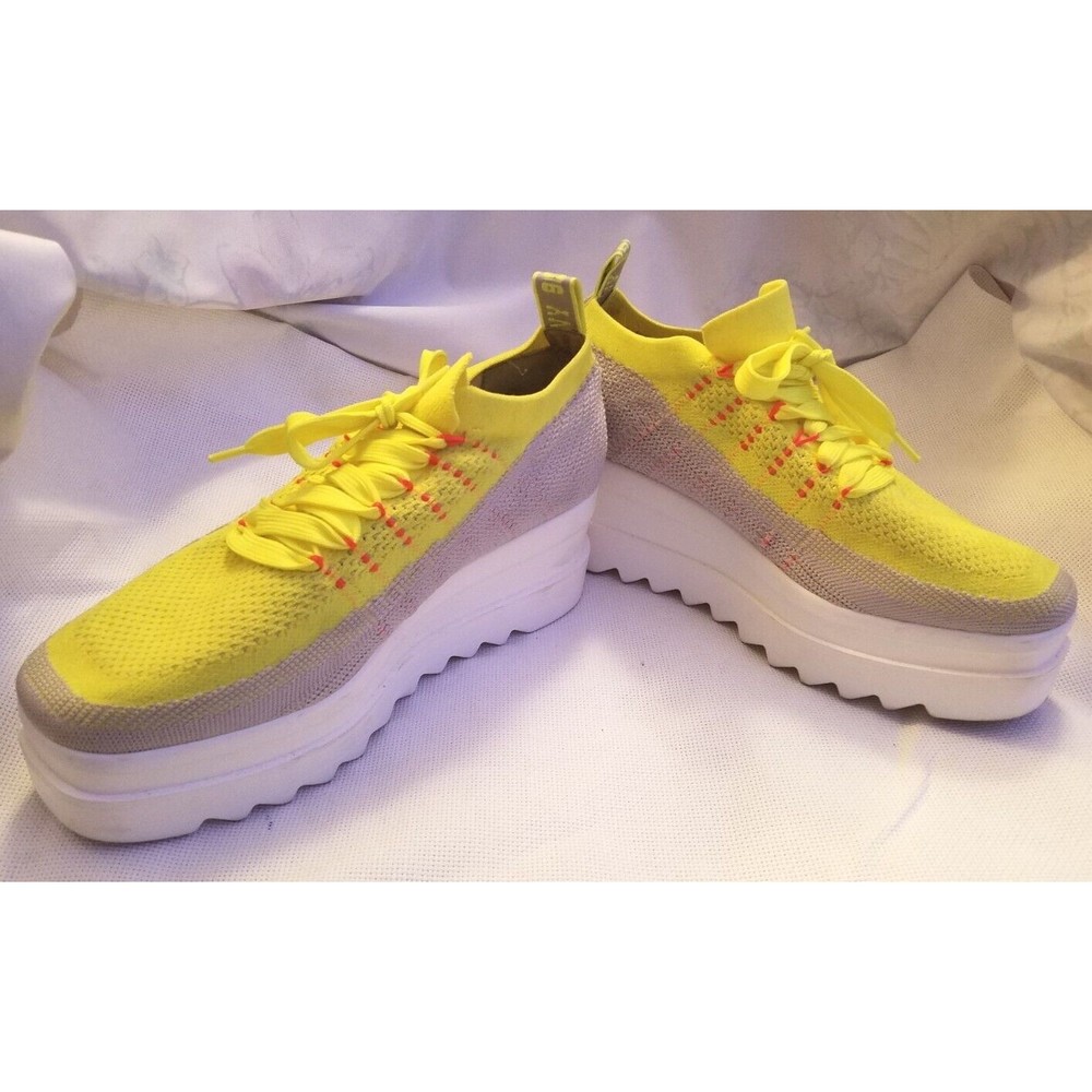 Women's Steve Madden Limited Edition Neon Yellow Platfform Lace Up Shoes